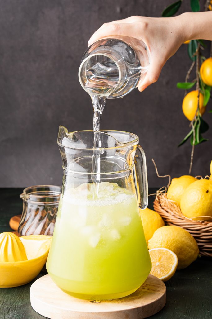 Process of making Cucumber Lemonade