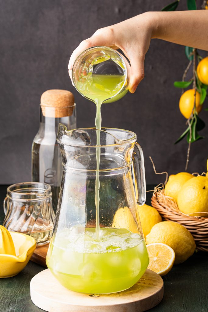 Process of making Cucumber Lemonade