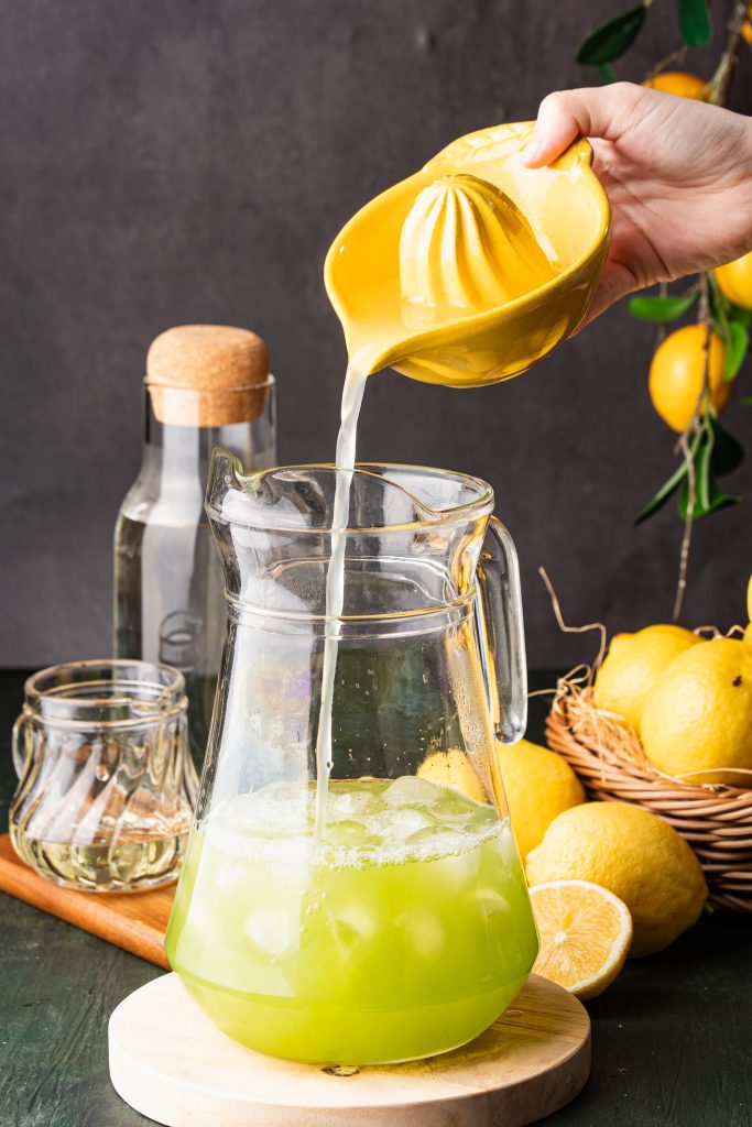 Process of making Cucumber Lemonade