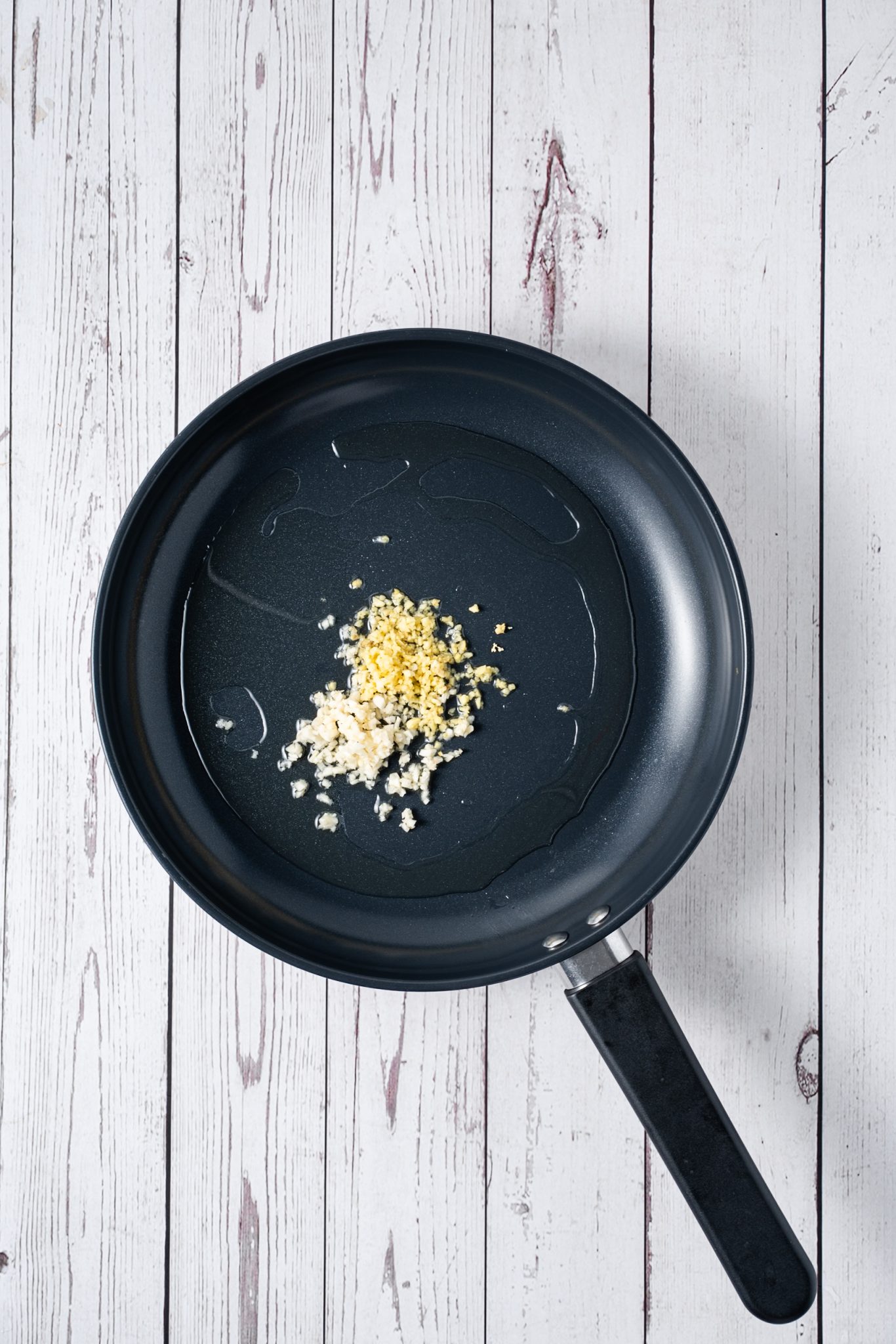 Process for making Minced Meat with Egg Rice Bowl